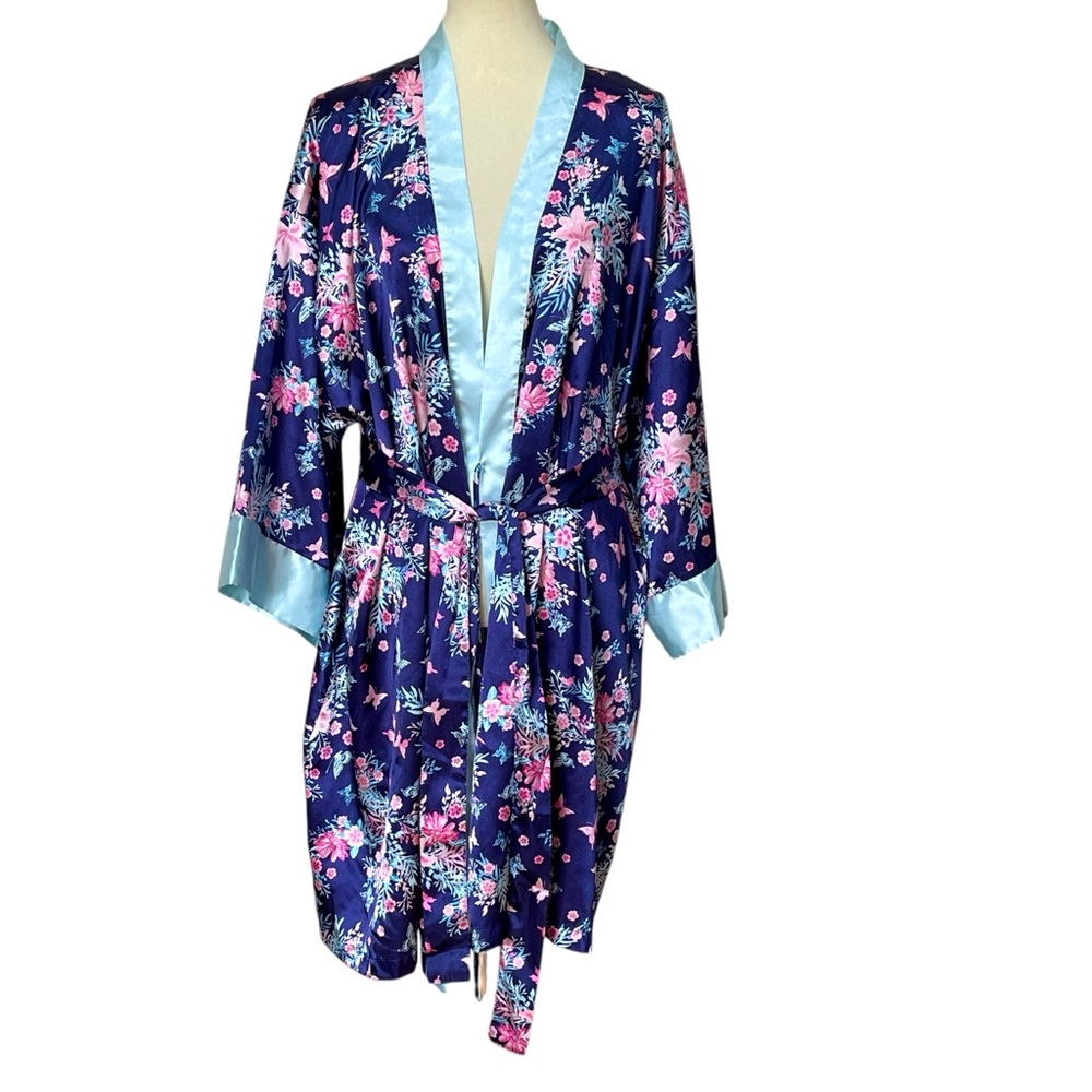 Morgan Taylor XXL Floral Butterfly Print Satin Vtg 1990s Shimmery Lingerie Robe